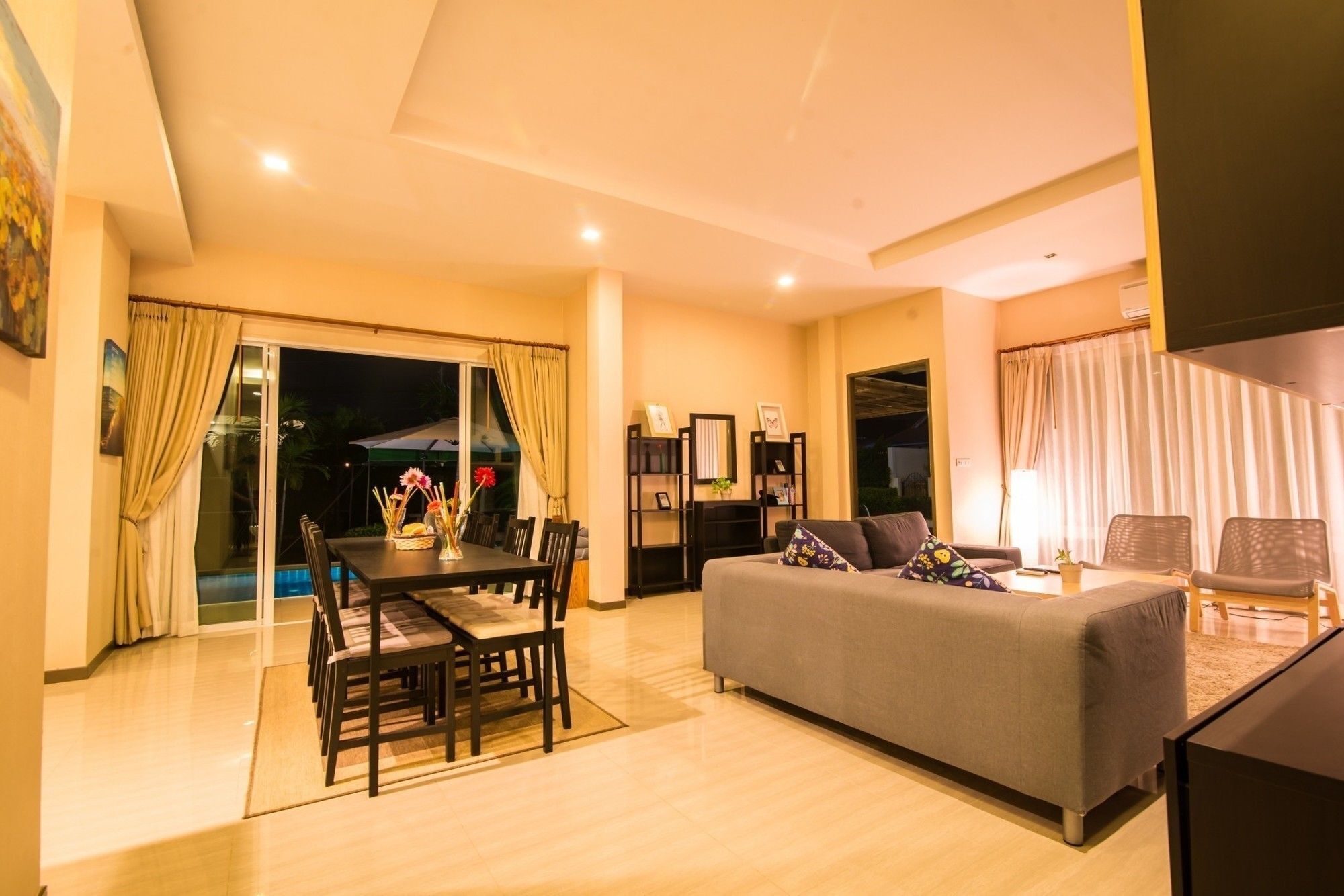 The Ville Deluxe Modern Pool Villa Pattaya Exterior photo
